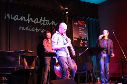 manhattan.radio.trio / Matthias Knoche @ plan b